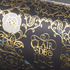 二つ目、特別なパッケージをご用意しました。